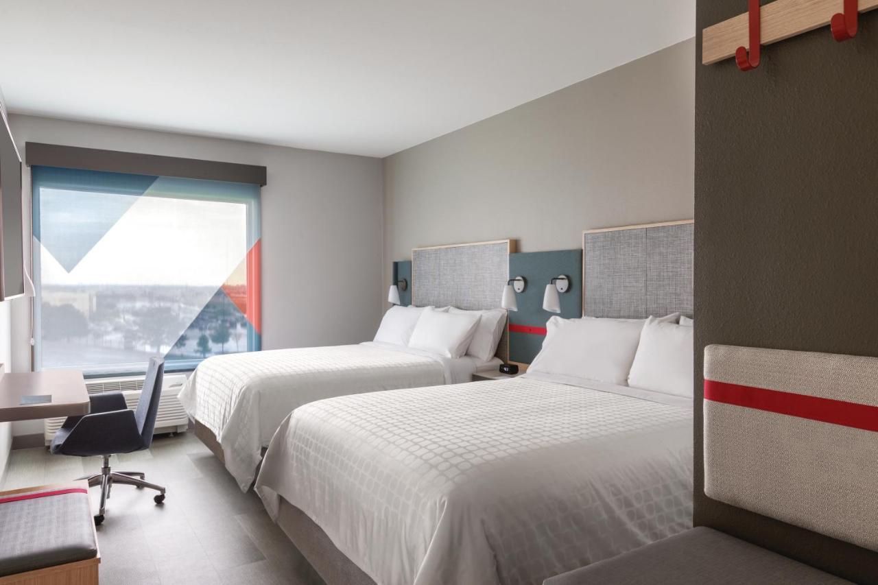 Avid Hotels - Guadalajara Av Vallarta Pte By Ihg Zapopan Ngoại thất bức ảnh