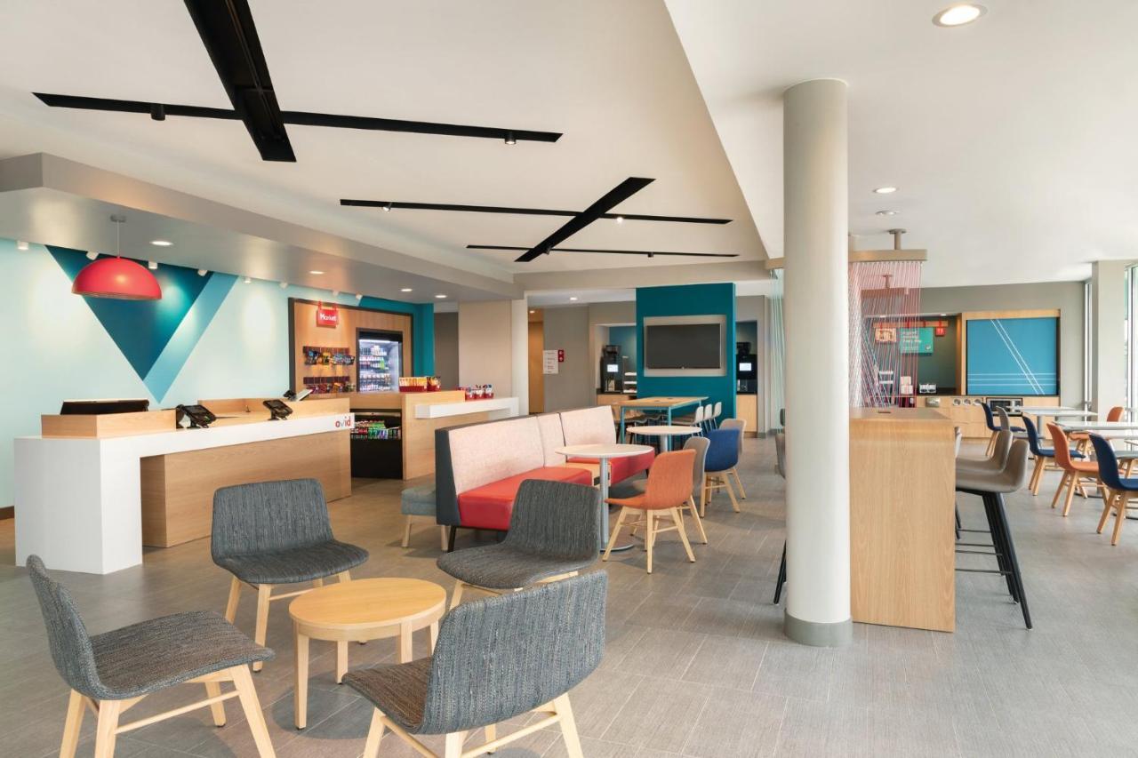 Avid Hotels - Guadalajara Av Vallarta Pte By Ihg Zapopan Ngoại thất bức ảnh